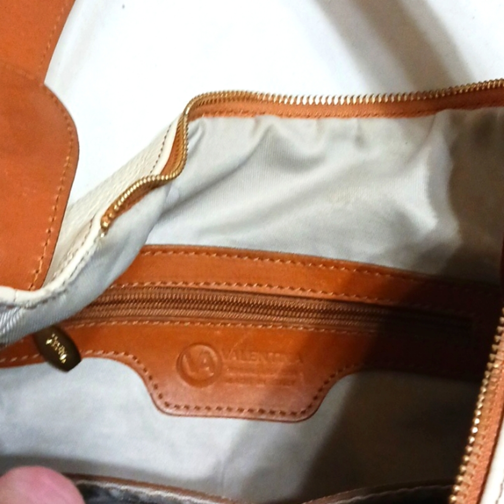 Valentina Cream and Brown Leather Crossbody Bag - Picture 9 of 11